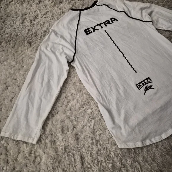 ☆5/$15☆H&M Divided “EXTRA” Racing Long Sleeve Shirt | White & Black | XS - Picture 15 of 16